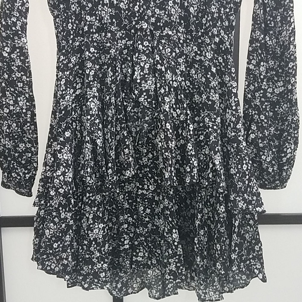 Poppy Long Sleeves Floral Dress - Picture 4 of 8